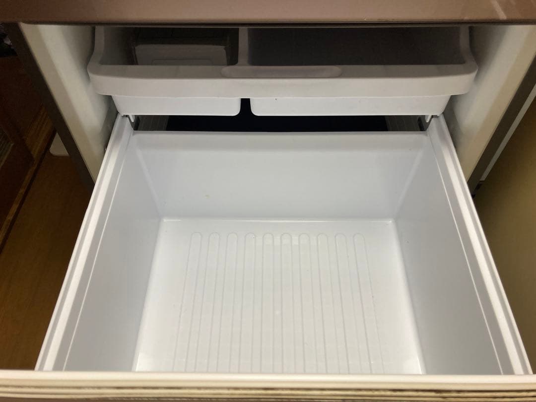 シャープ　プラズマクラスター付　冷蔵庫　SJ-GW35C-T 2017年式