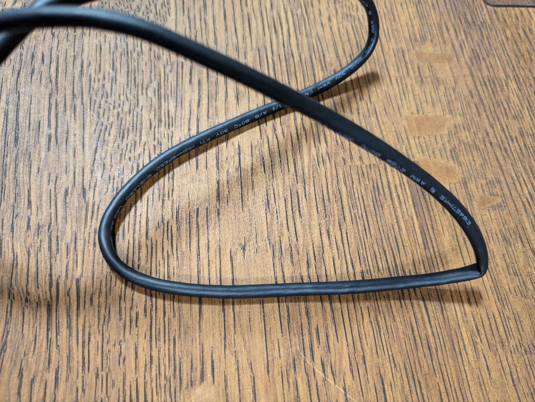 ASUS モバイルディスプレイ