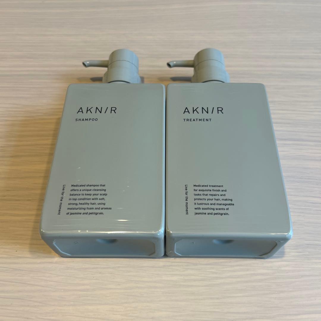 破格！AKNIR シャンプーボトル ➕トリートメントボトル➕詰替3セット付き！
