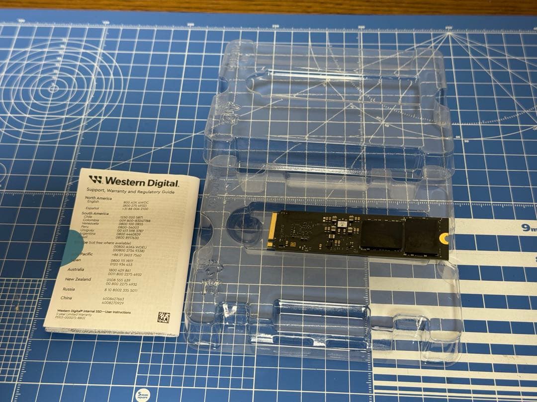 WD Red SN700 NVMe SSD 4TB ②