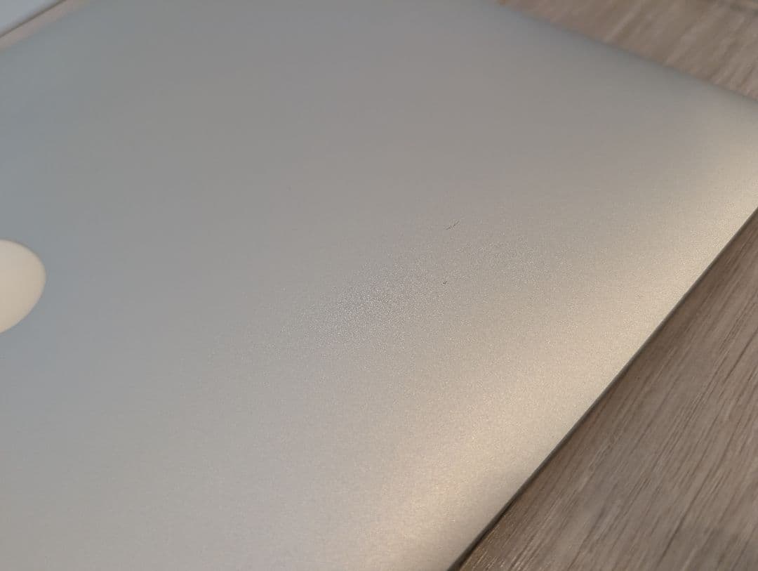 MacBook Air Early 2015 13inc 初期化済 起動時？