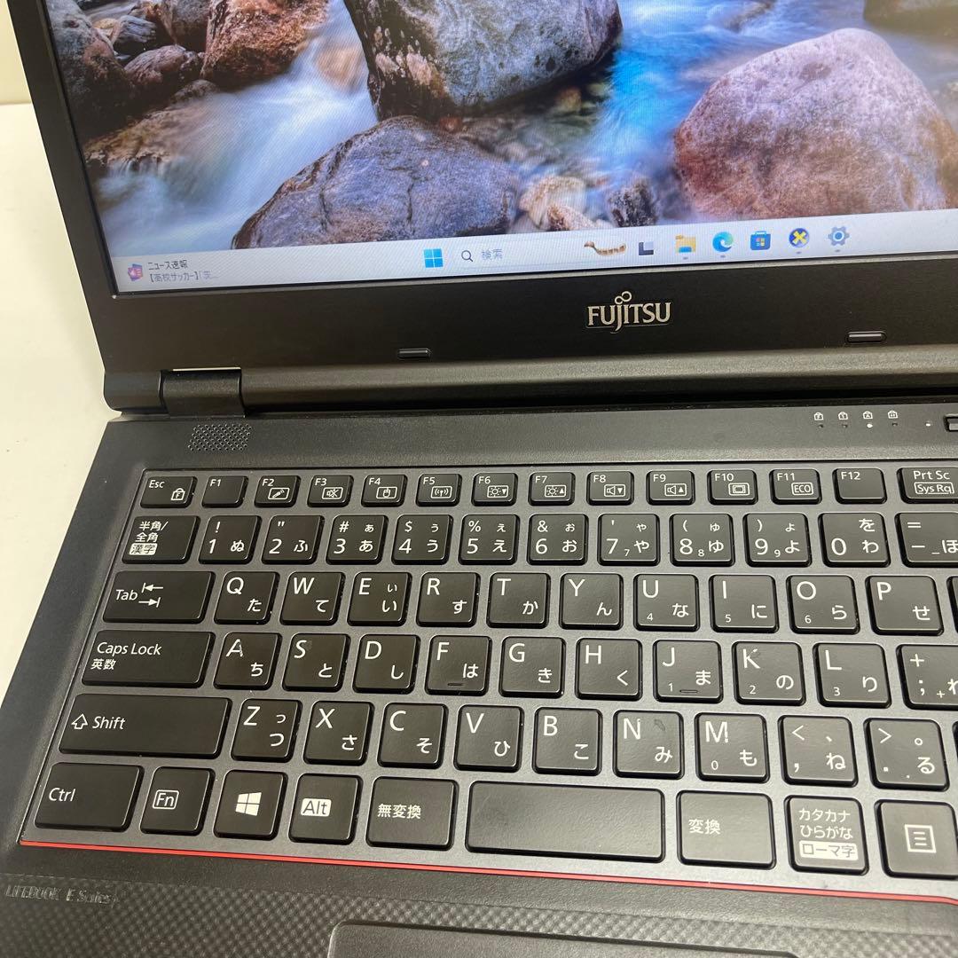#788 富士通 LIFEBOOK E549/A i5-8365U 8GB