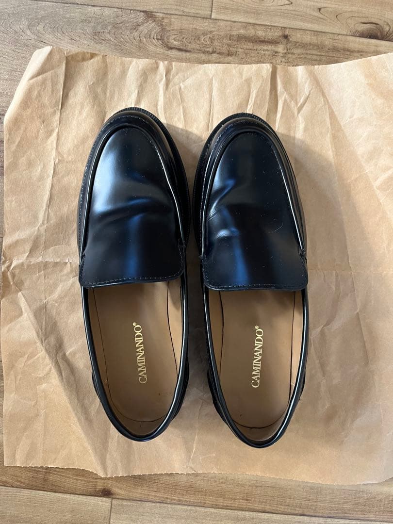 カレンソロジー /CAMINANDO プレーンローファー ブラック 38