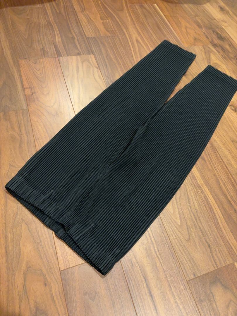 HOMMEPLISSE ISSEYMIYAKE オムプリッセ　プリーツパンツ
