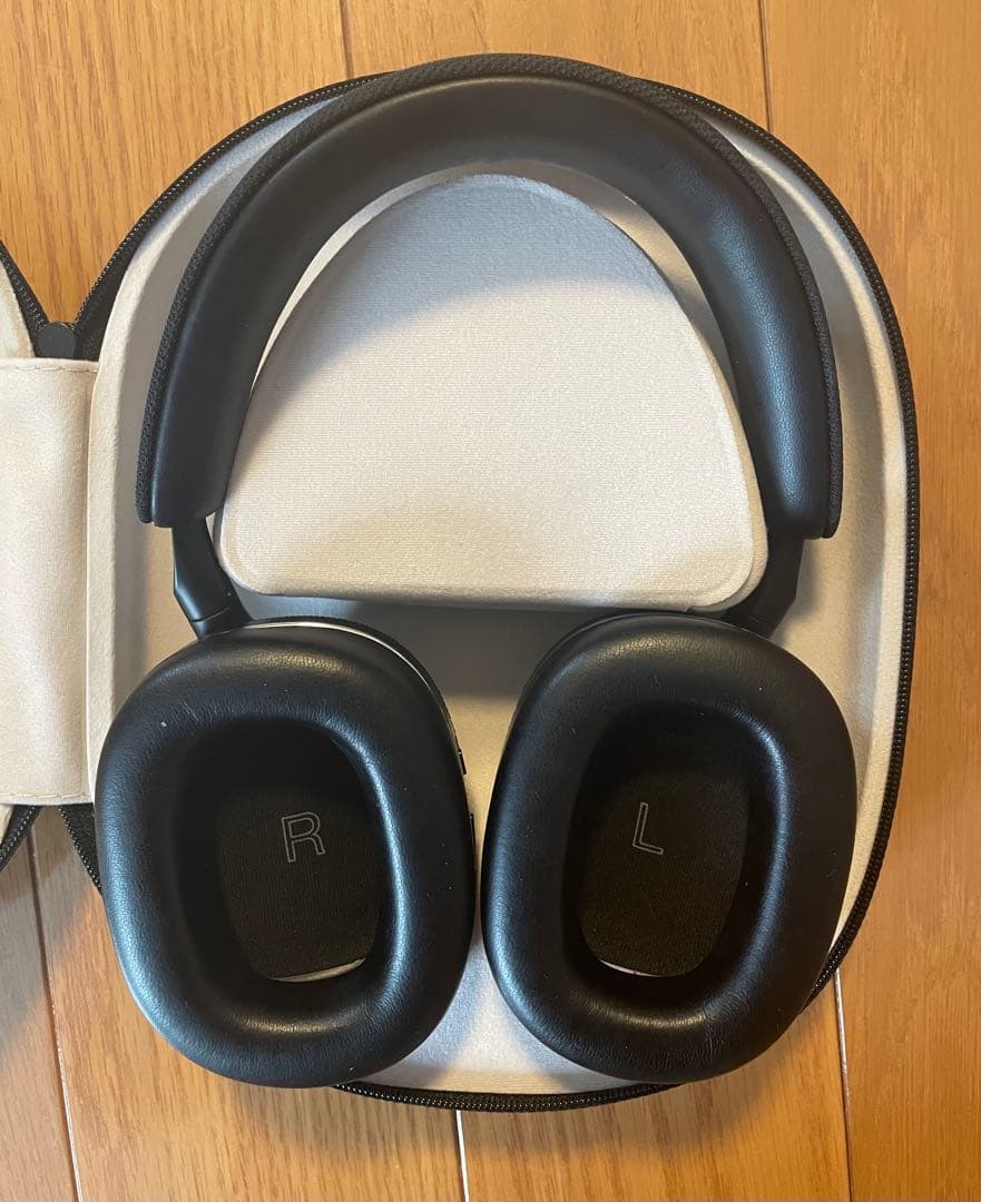 Bowers & Wilkins Px7S2/B ブラック ワイヤレスヘッドホン