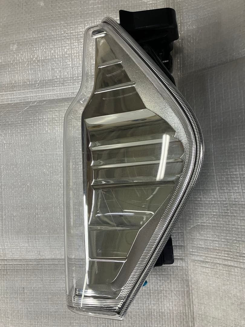 ♦︎ダイハツ★タントカスタムLA600S右純正テールランプ★インナーメッキ★良品★