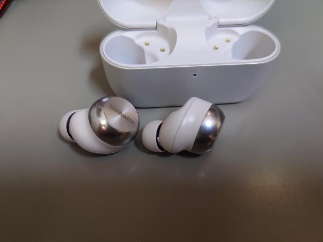 technics EAH-AZ100 シルバー 中古 ケース薄キズ