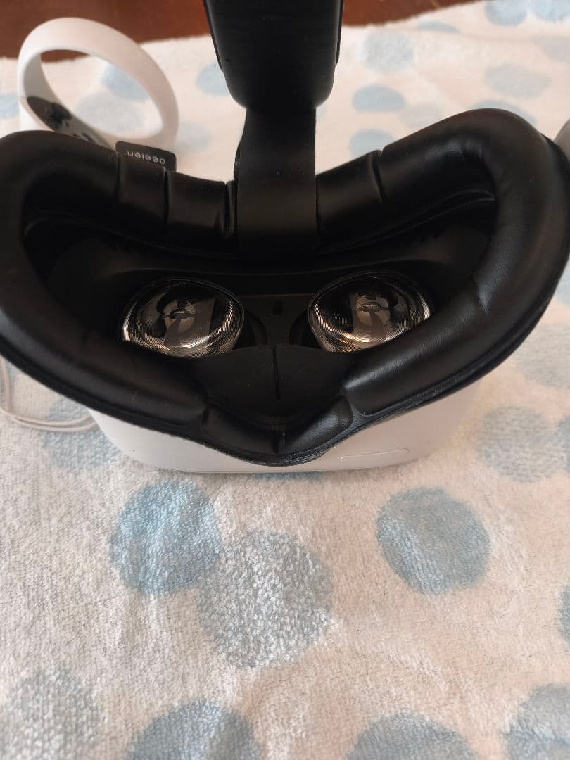  Quest2 128GB + KIWI designフェイスカバー