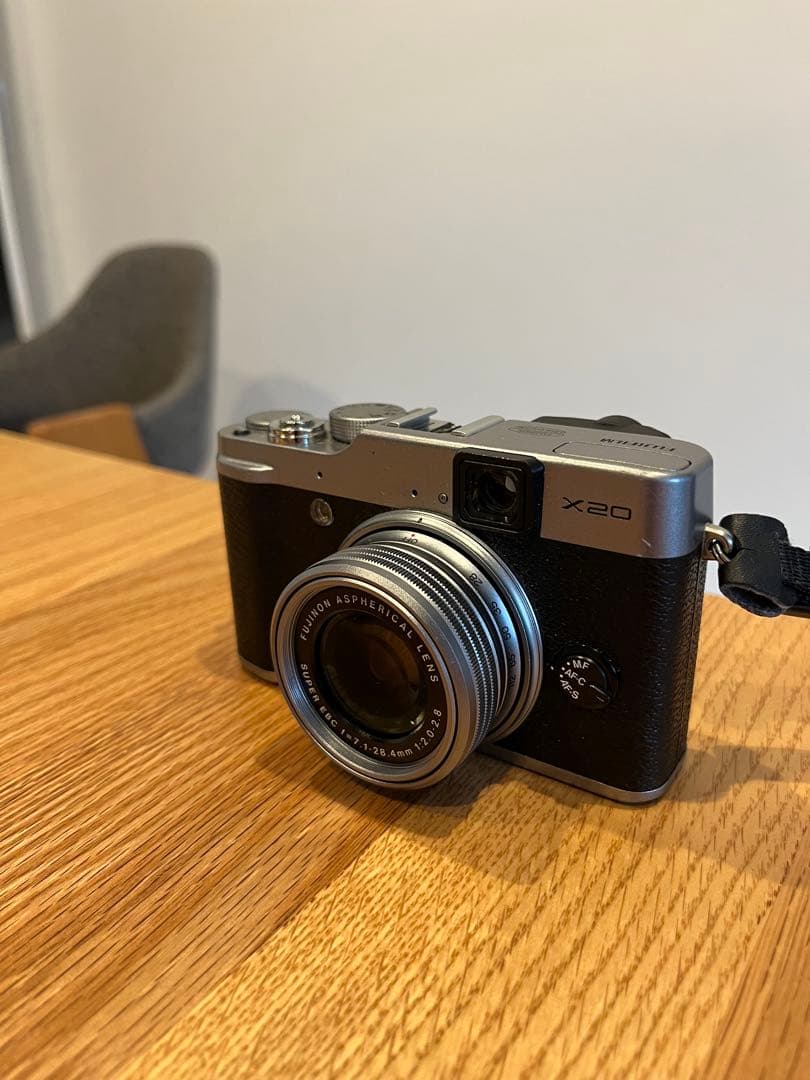 Fukuchu Sawachu Fujifilm X20 デジカメ