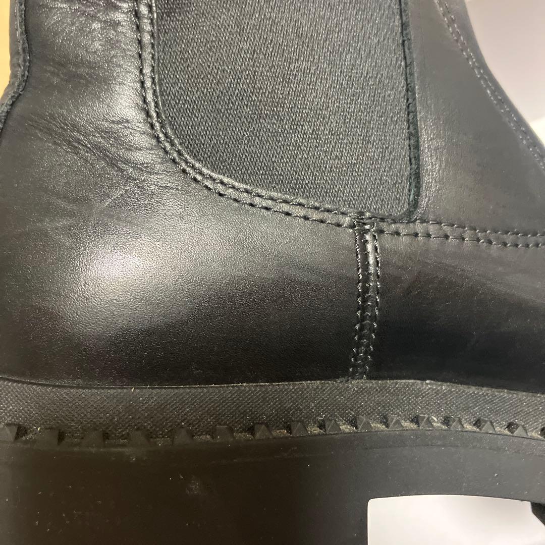 ASH 黒サイドゴアショートブーツ