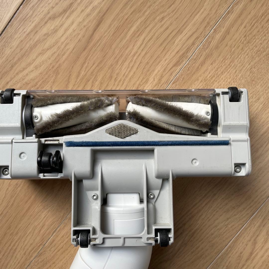 Panasonic スティッククリーナー 掃除機　AVA79V-1T