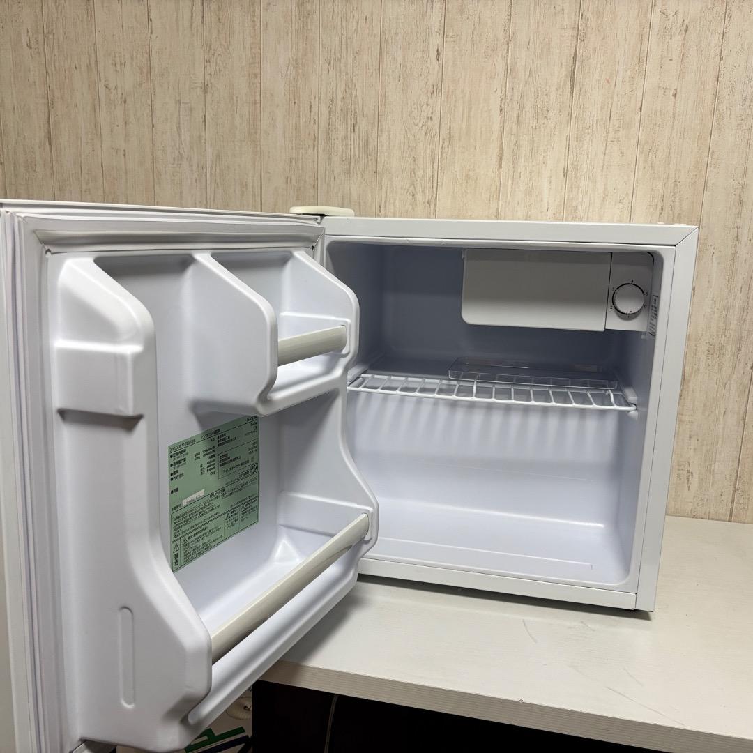 アイリスオーヤマ 1ドア冷蔵庫 42L コンパクト 2019年製 AF42L-W