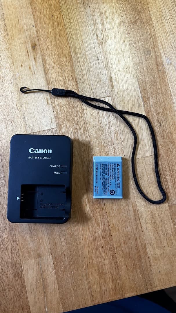 デジタルカメラ Canon SX740HS