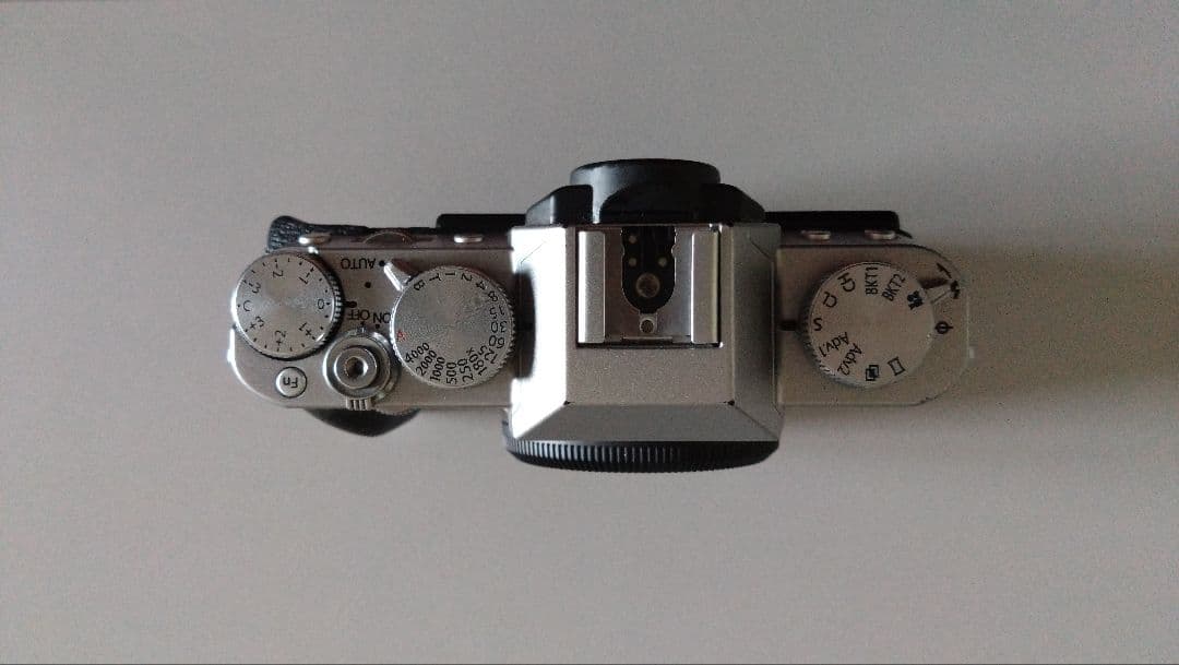 FUJIFILM ミラーレス一眼【X-T20】＋標準ズームレンズセット商品