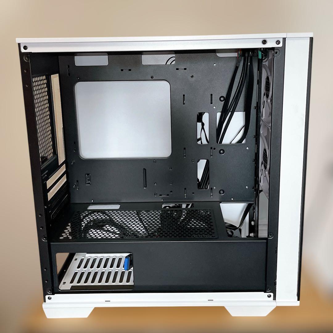 Thermaltake Divider 170 TG ARGB  ケース