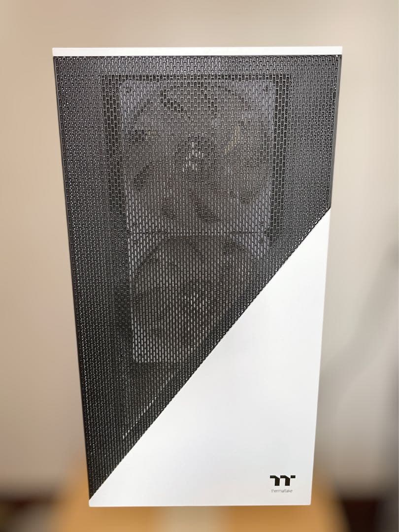 Thermaltake Divider 170 TG ARGB  ケース