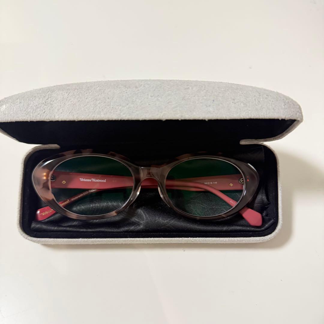 Vivienne Westwood オーバル サングラスブラウン・ピンク