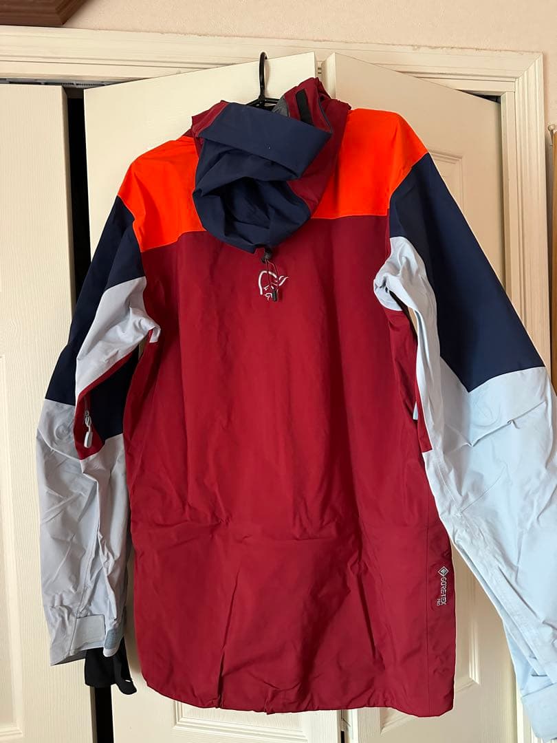 Norrona lofoten ジャケット