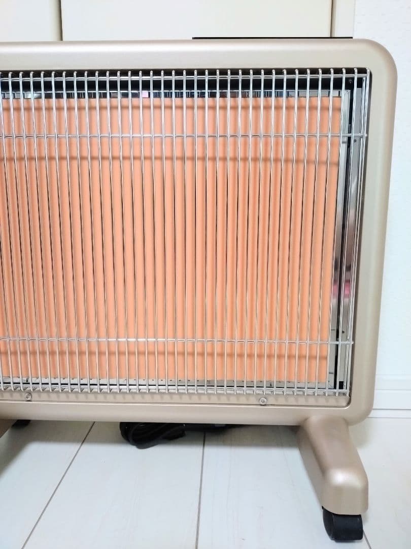 にゃも　 遠赤外線パネルヒーター サンルミエ E800L-TM2