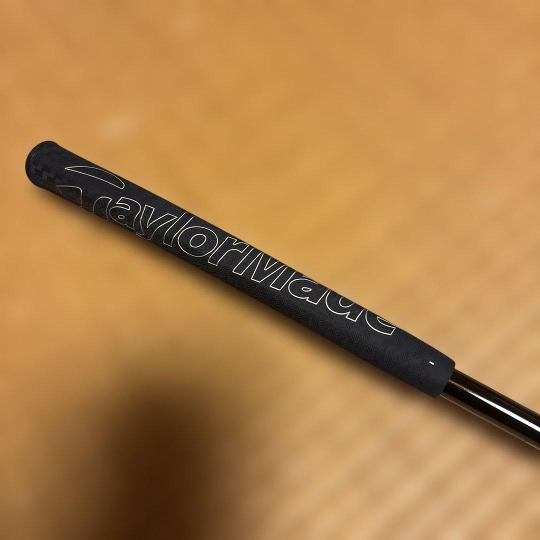 テーラーメイドTPトラストミッドナイトブルーパターB3TC 33インチ