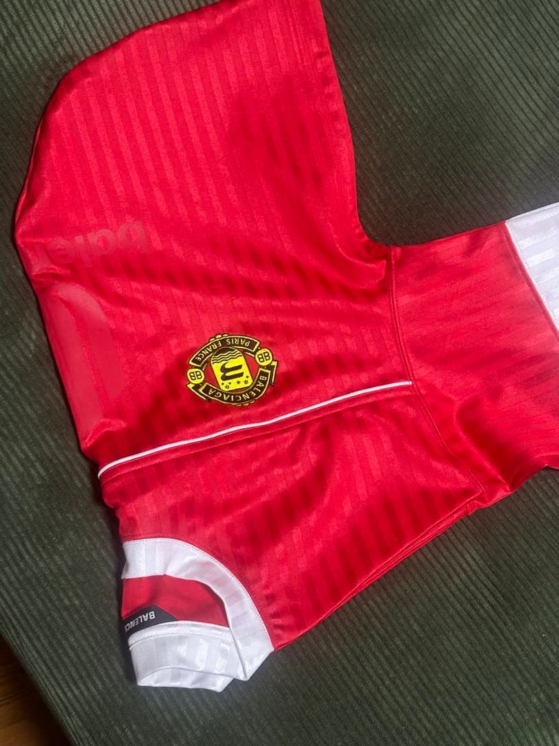 balenciagaユニフォームスカーフ