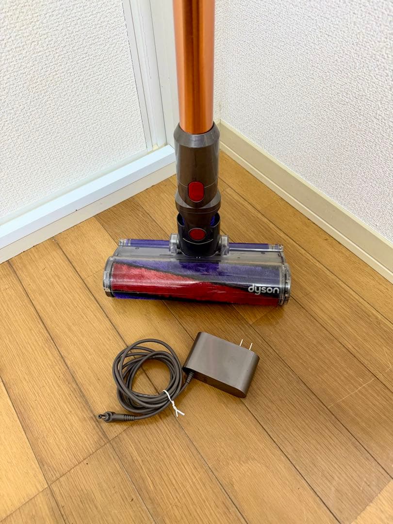 【美品】Dyson ダイソン Cyclone V10 SV12 分解清掃済