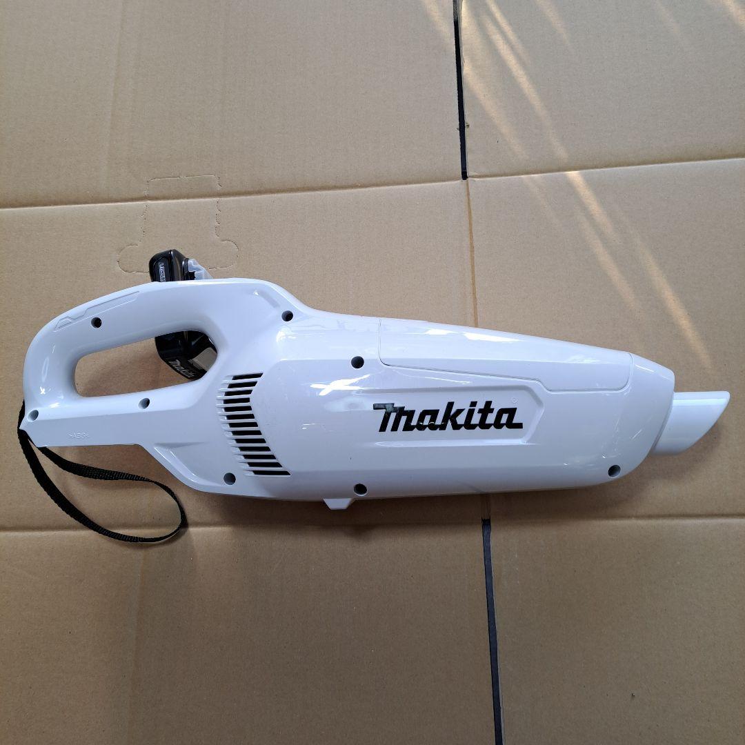 マキタ充電式クリーナー(ハンディ掃除機)CL107FD充電器バッテリー2個セット