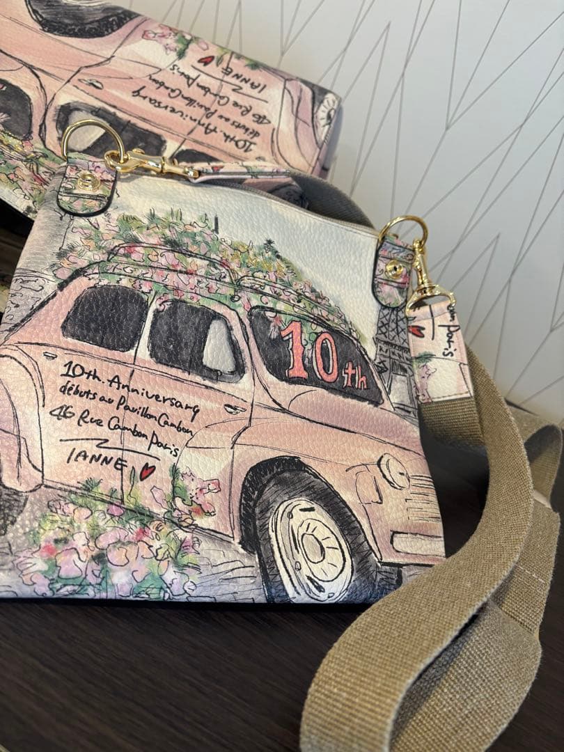 イアンヌ　アタオ　エアロ　10周年記念 アニバーサリー　限定　バッグ　レザー