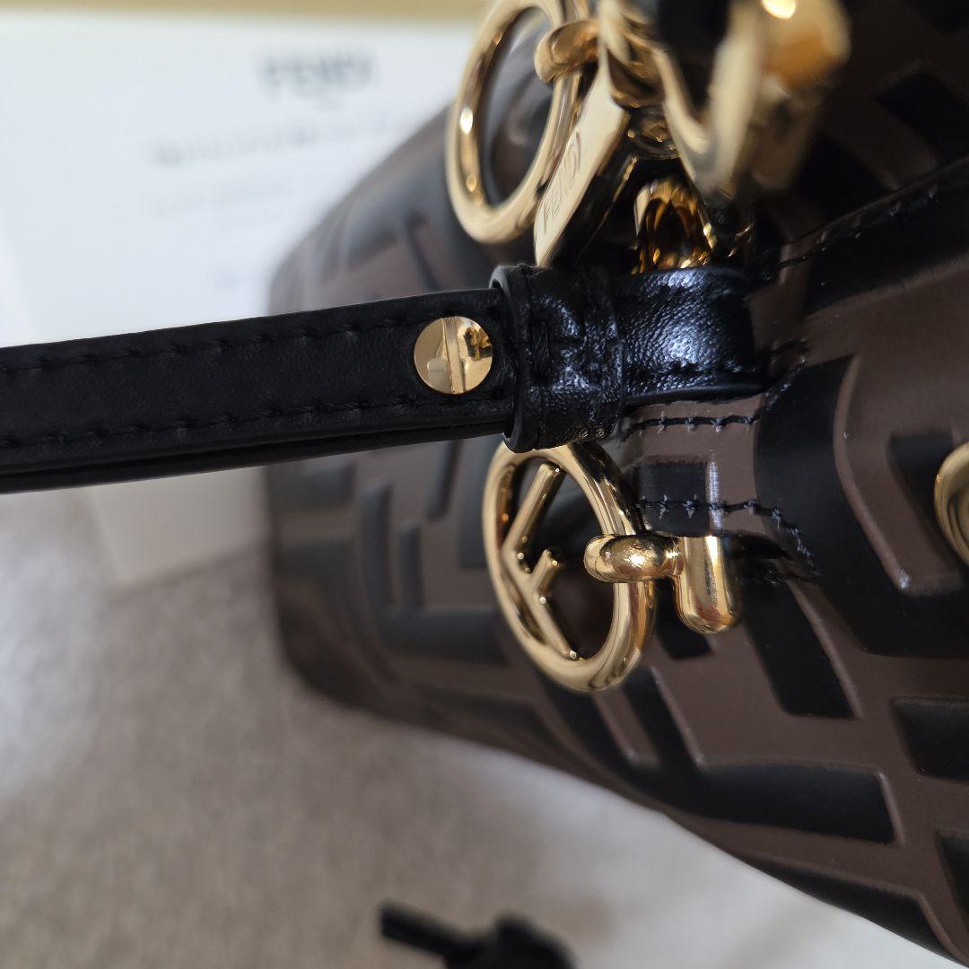 FENDI フェンディ モン トレゾール ブラウンレザー ミニバッグ