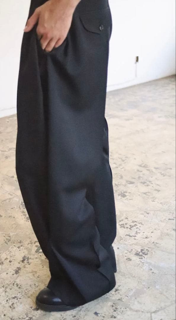 パンツ KHOKI 25AW Tuck-detail pants size 4