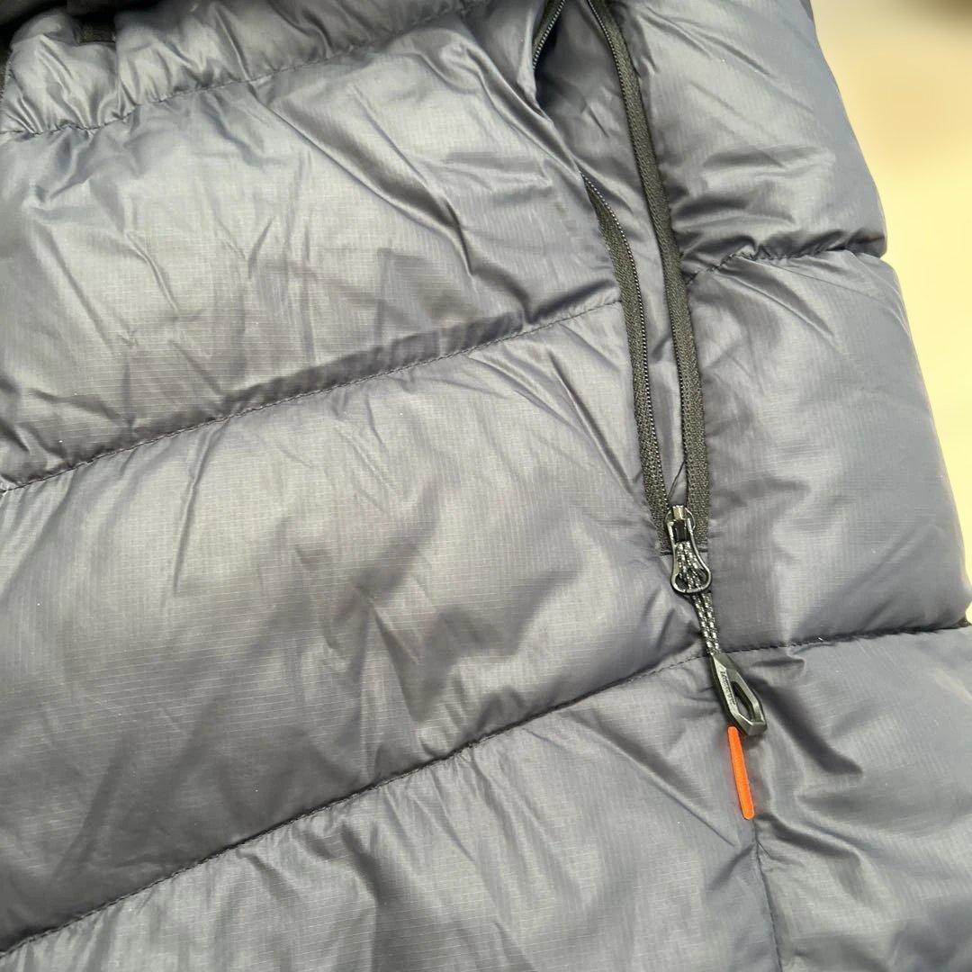 MAMMUTフード付きダウンジャケット ブラック