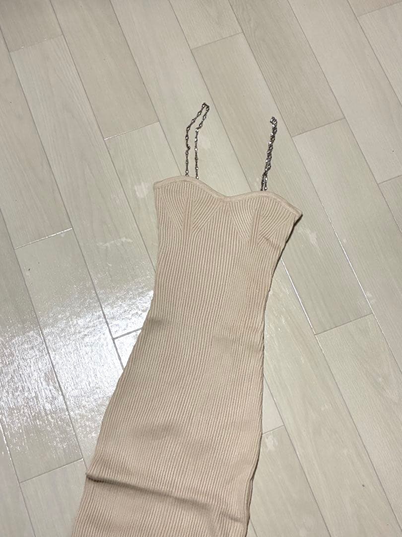 【即日発送】elmyu ファーポンチョカーデ×チェーンワンピset パーティー白