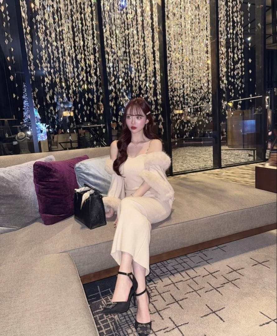 【即日発送】elmyu ファーポンチョカーデ×チェーンワンピset パーティー白