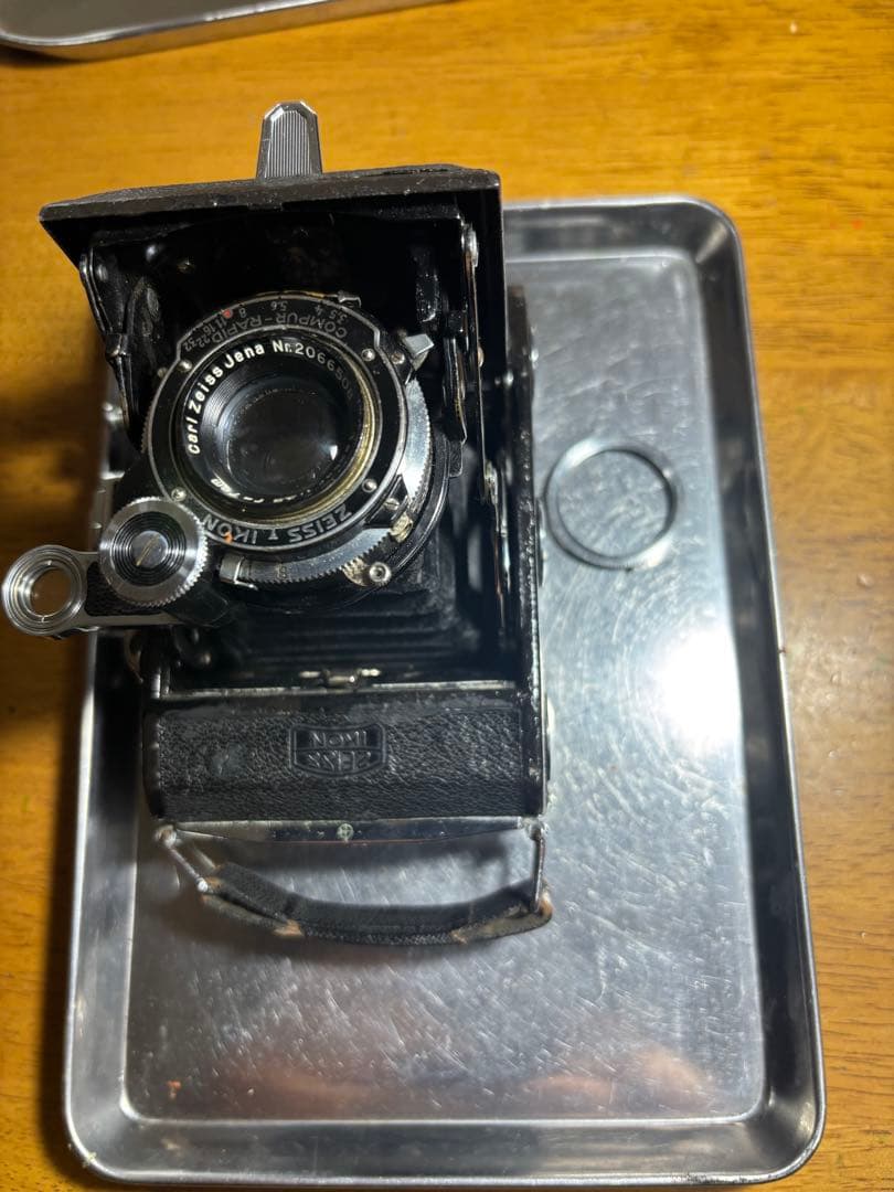ZEISSスーパーセミ・イコンタ(後期)美品