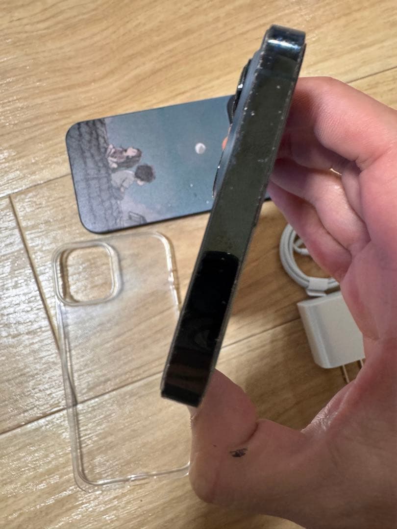 iPhone 12 pro max バッテリー92%