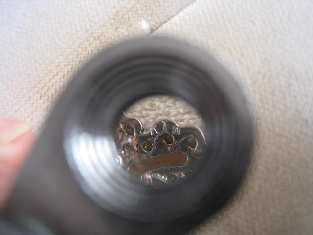 ☆超可愛い！天然ダイヤモンド0.16ct 犬形 k10WGペンダント 新品同様！