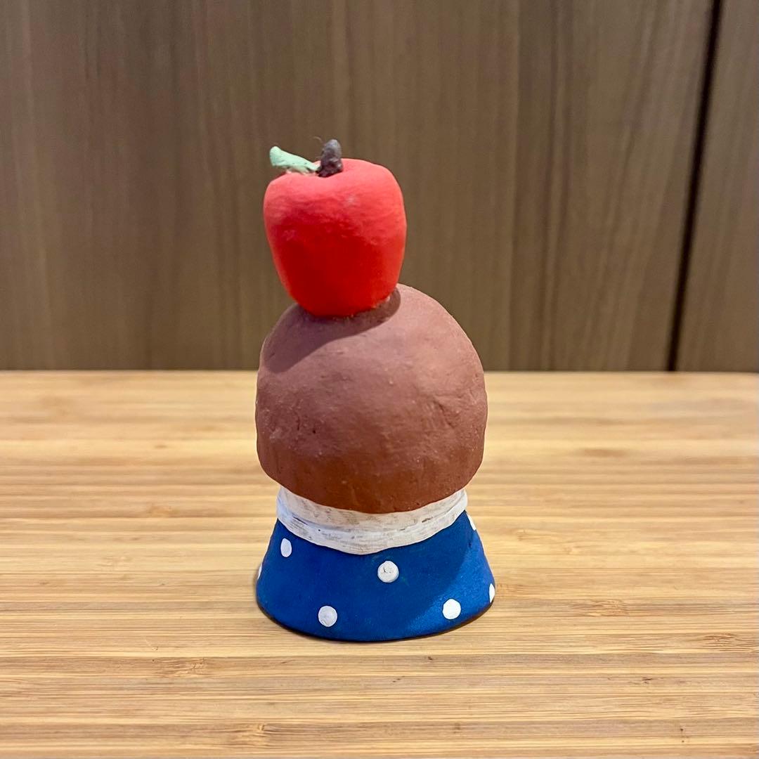 【美品セット】鈴木佳世さんの人形型置物 りんご