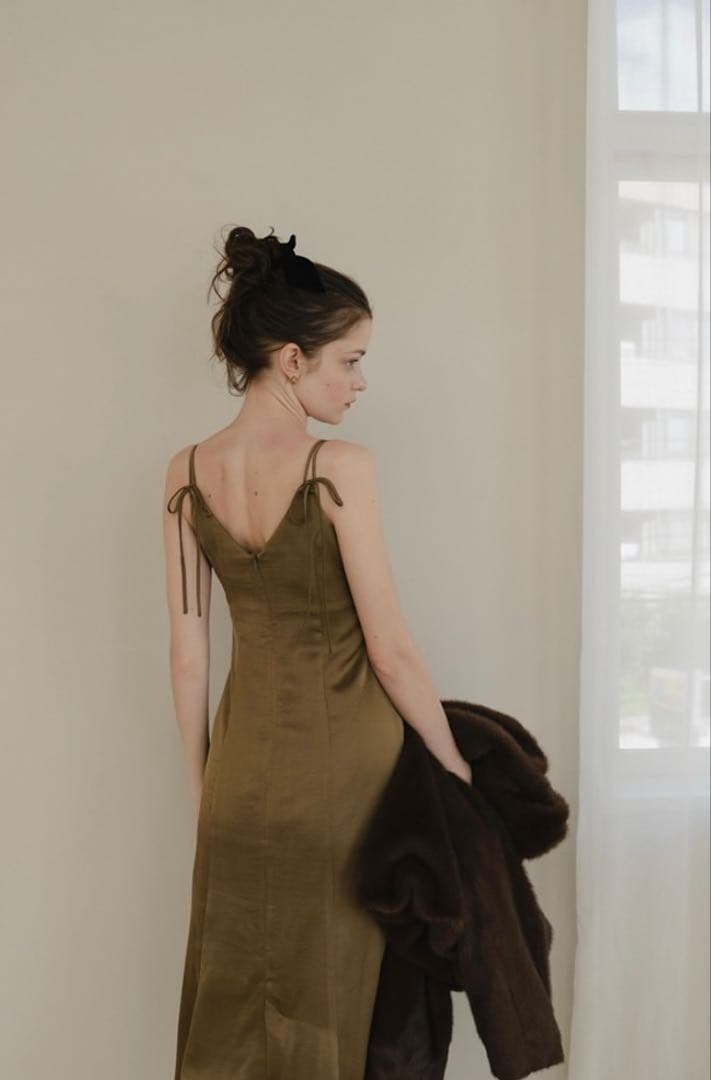 pinue オケージョンドレス