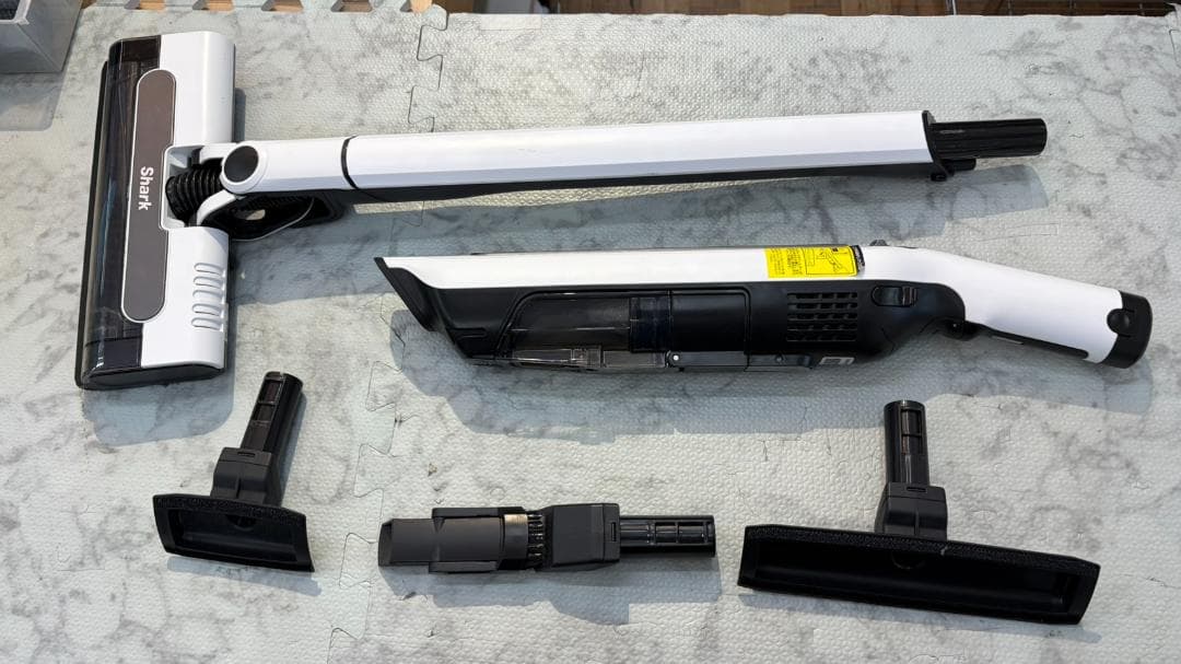 クリーナー シャーク CS150JAE 掃除機 【安心の3ヶ月保証】