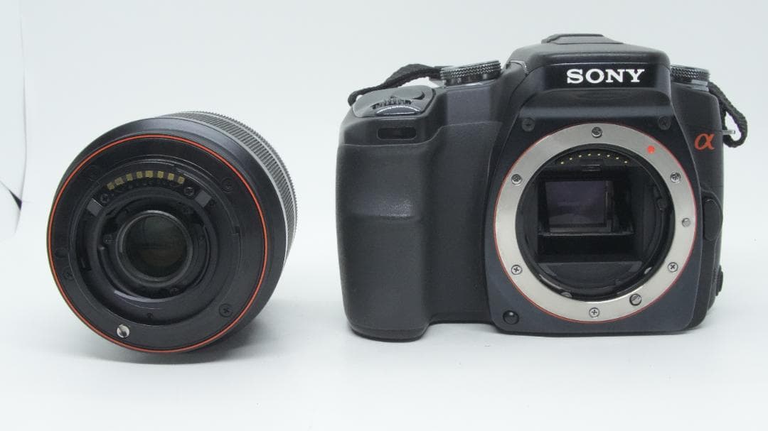 【A2239】 SONY DSLR-A100 / 18-200 3.5-6.3