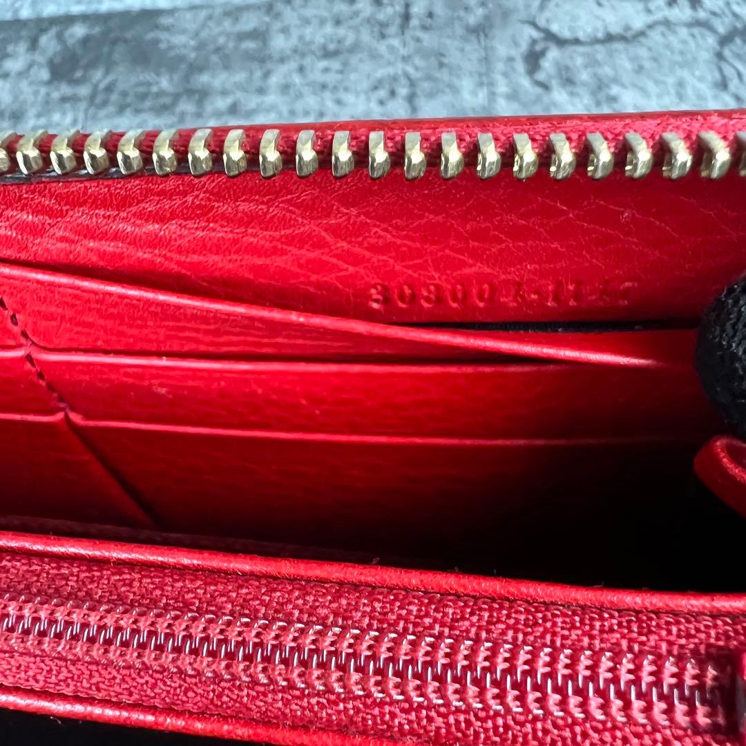 GUCCI インターロッキングG タッセル　長財布