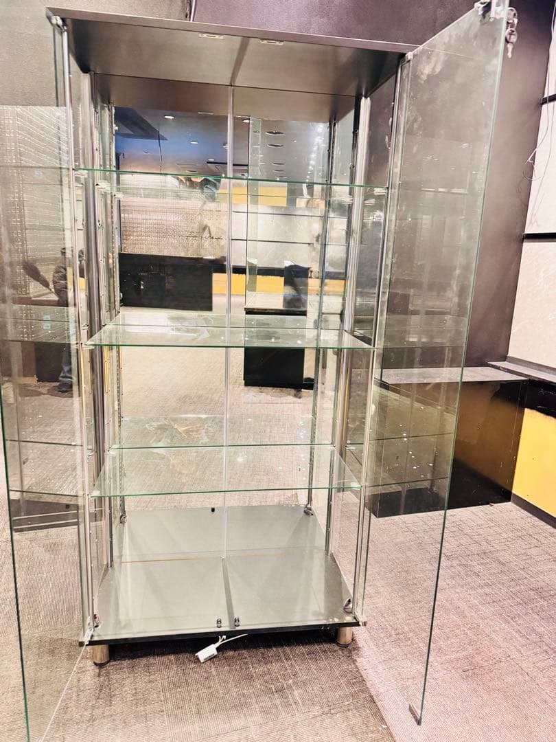 業務用 ガラスショーケース 鍵付き LED照明付き 送料込み