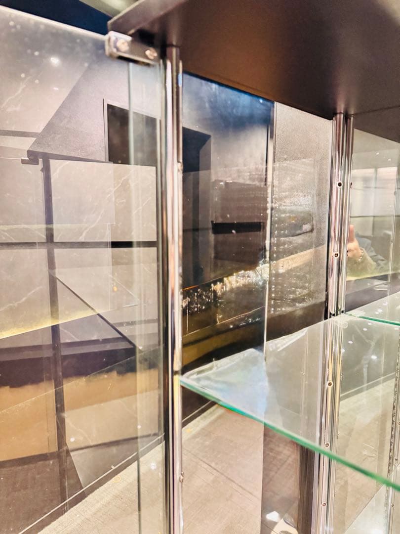 業務用 ガラスショーケース 鍵付き LED照明付き 送料込み