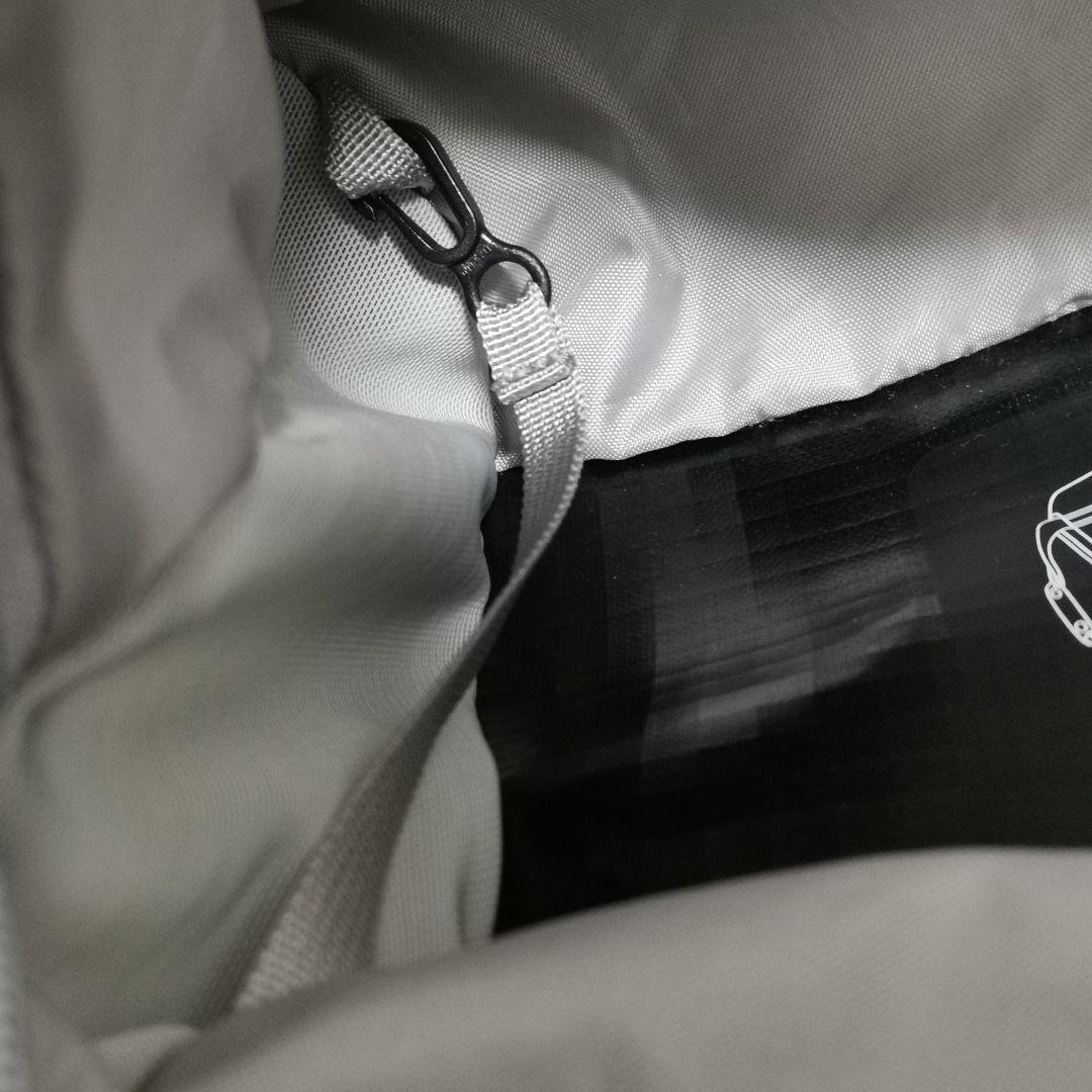 未使用級 patagonia ブラックホール ダッフル 40L ブラック