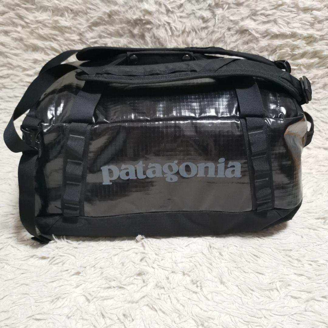 未使用級 patagonia ブラックホール ダッフル 40L ブラック