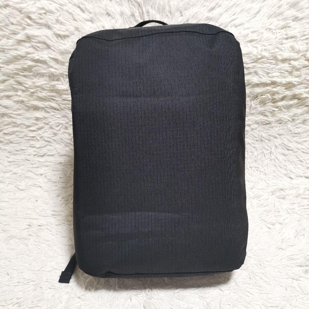 未使用級 patagonia ブラックホール ダッフル 40L ブラック