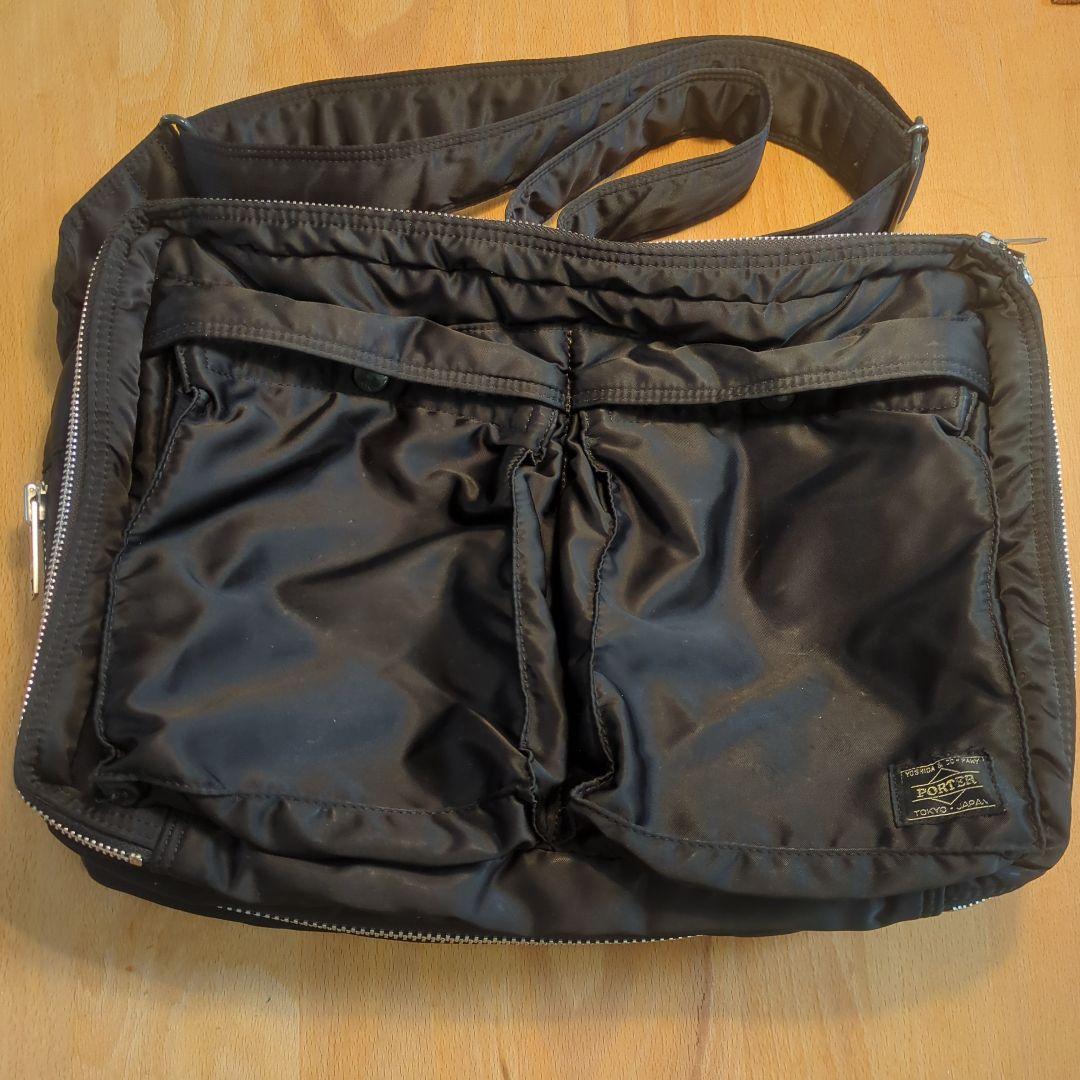 【廃盤】ポーター　PORTER タンカー　ブラック ショルダーバッグ　やや大きめ