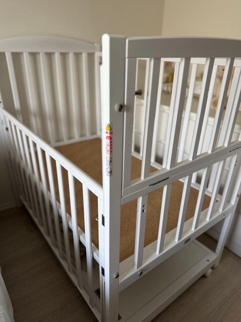 【カトージ】ベビーベッド ハイタイプ ツーオープン