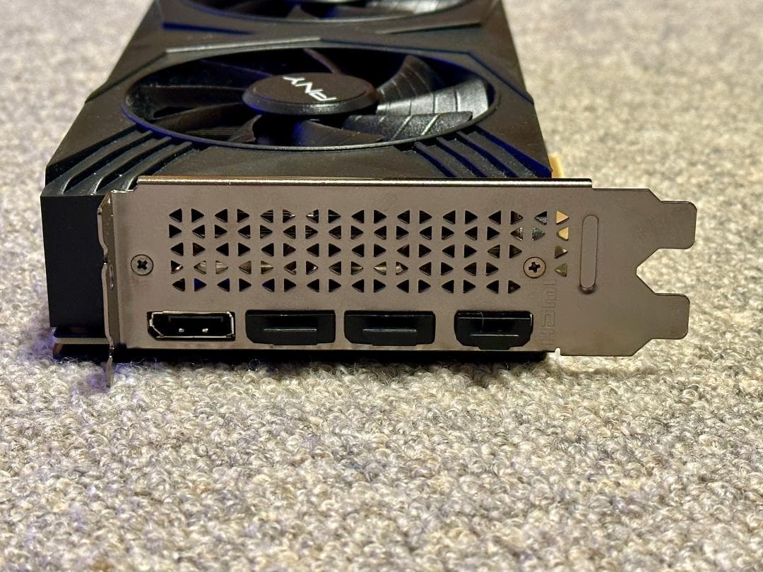 グラフィックボード・グラボ・ビデオカード PNY GeForce RTX4070 VERTO DUAL FAN