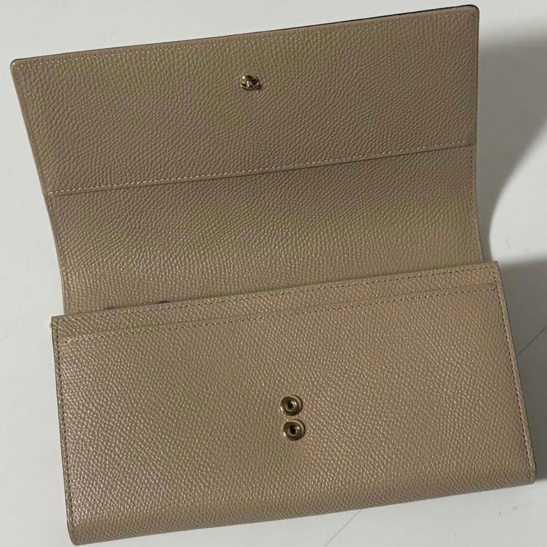 専用です。Epoi マルチウォレットSランク　ベージュ⭐︎エポイ